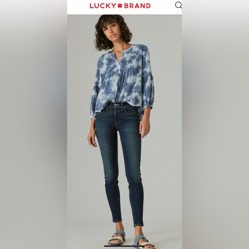 NWT Super cute, super stretchy skinny jeans. Lucky Brand Ava. Mid rise, crop, 26
